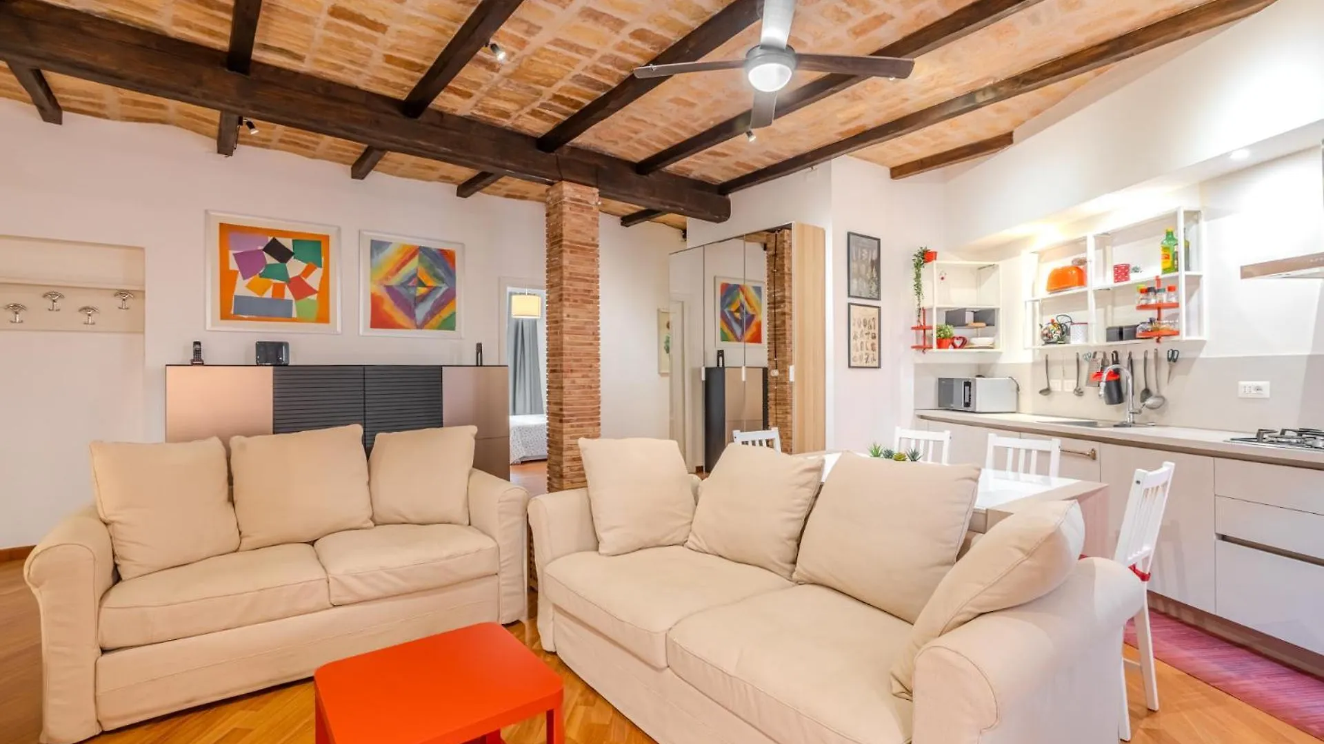 Charme E Stile A Via Foscolo Apartment Rome Italy