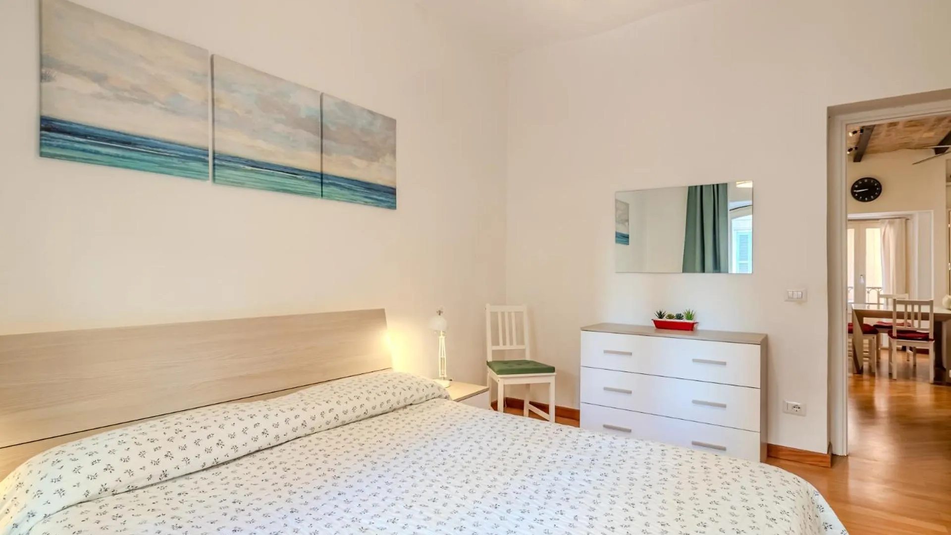 Charme E Stile A Via Foscolo Apartment Rome